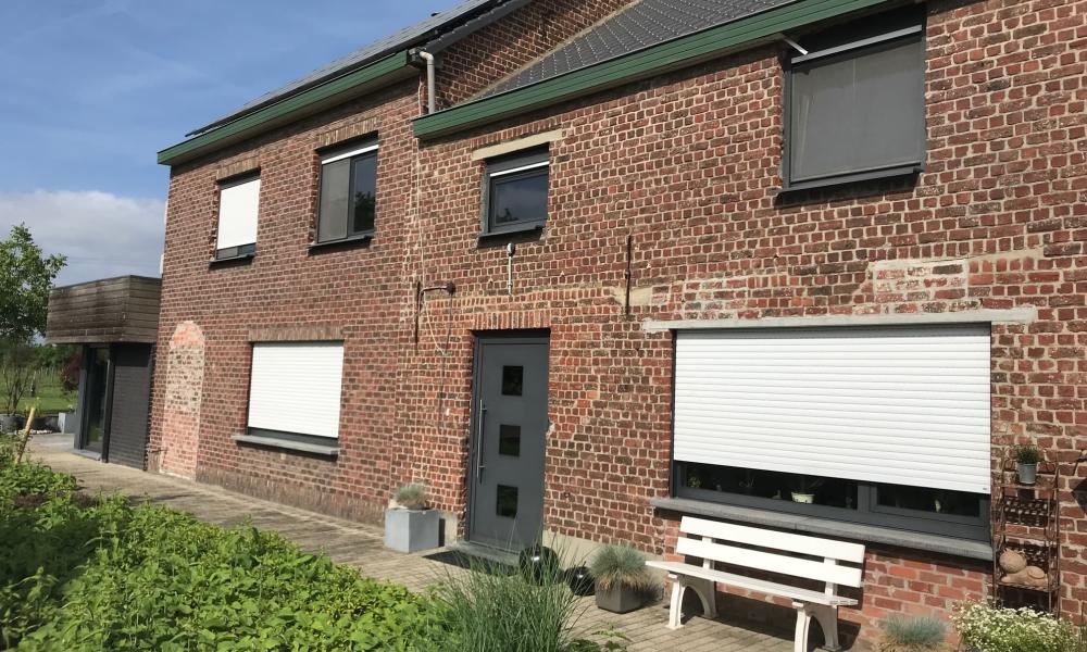De Gevelgroep gevelrenovatie in crepi in Merchtem